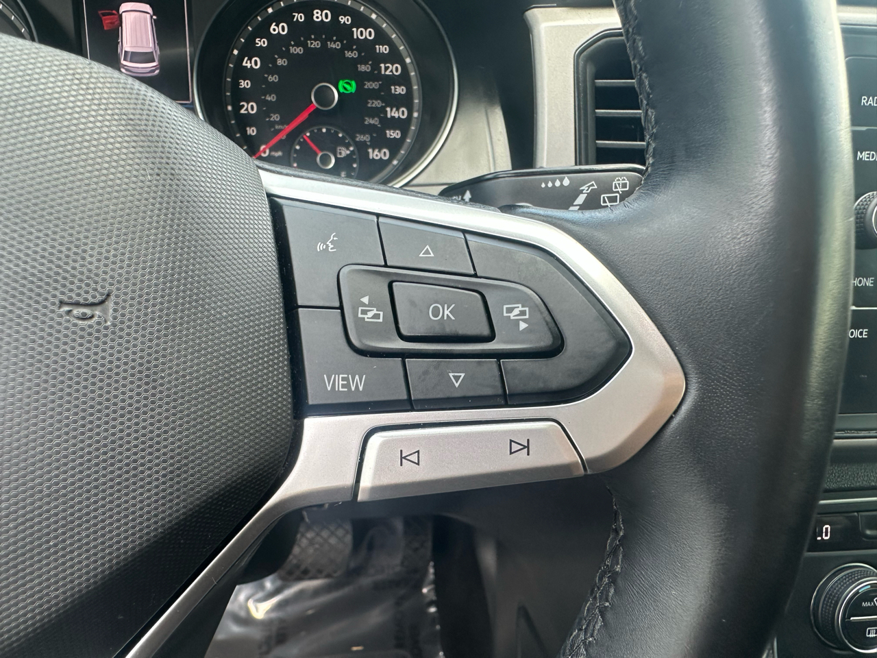 Volkswagen Atlas 2021.5 3.6L V6 SE w/Technology FWD 2021