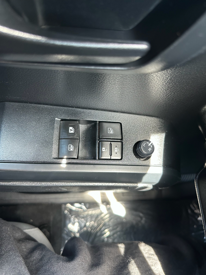 Toyota Tacoma 2WD SR Access Cab 6' Bed I4 AT (Natl) 2019