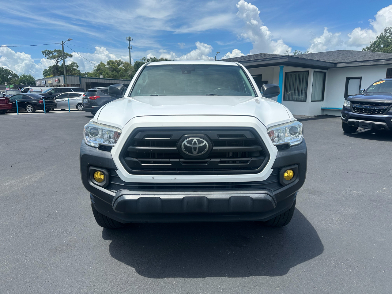 Toyota Tacoma 2WD SR Access Cab 6' Bed I4 AT (Natl) 2019