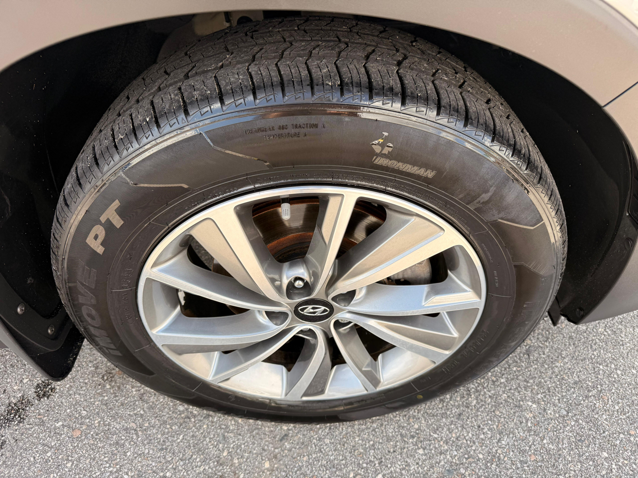 Hyundai Santa Fe Limited 2.4L Auto FWD 2020
