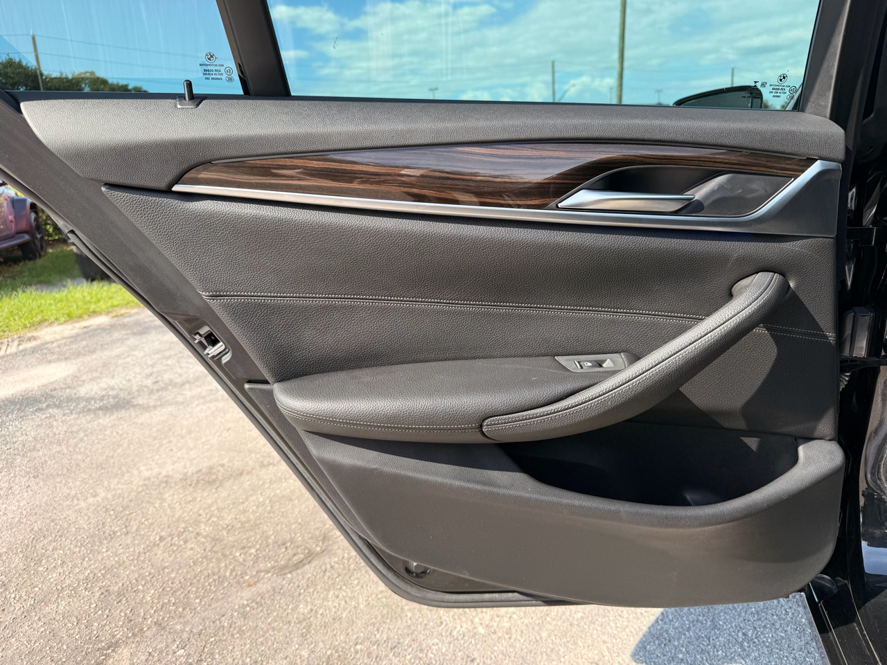 BMW 5 Series 530i Sedan 2018
