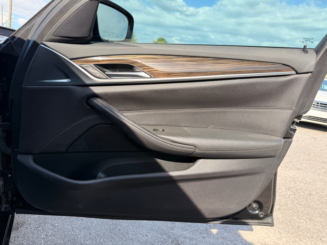 BMW 5 Series 530i Sedan 2018