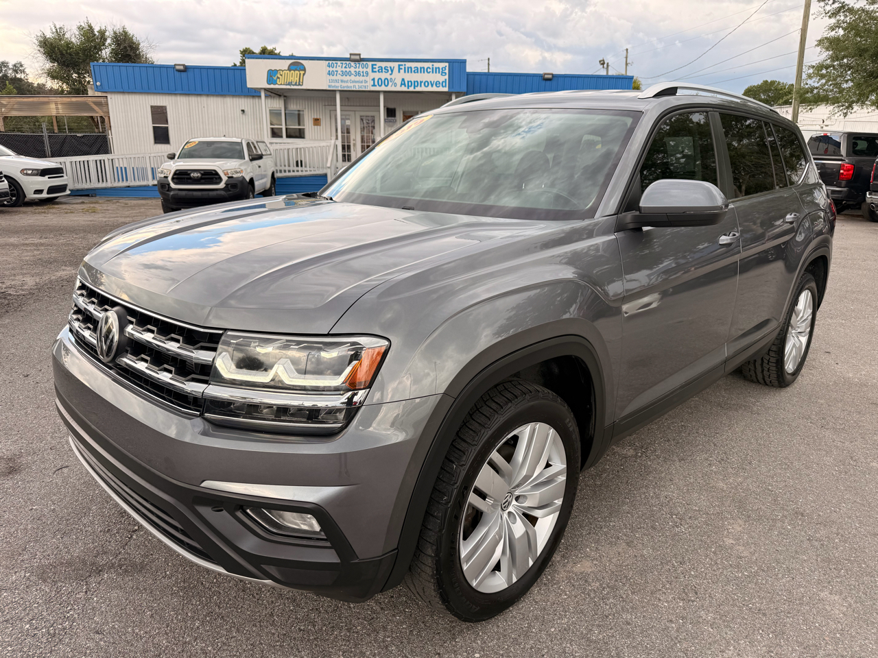 Volkswagen Atlas 3.6L V6 SE w/Technology FWD 2019