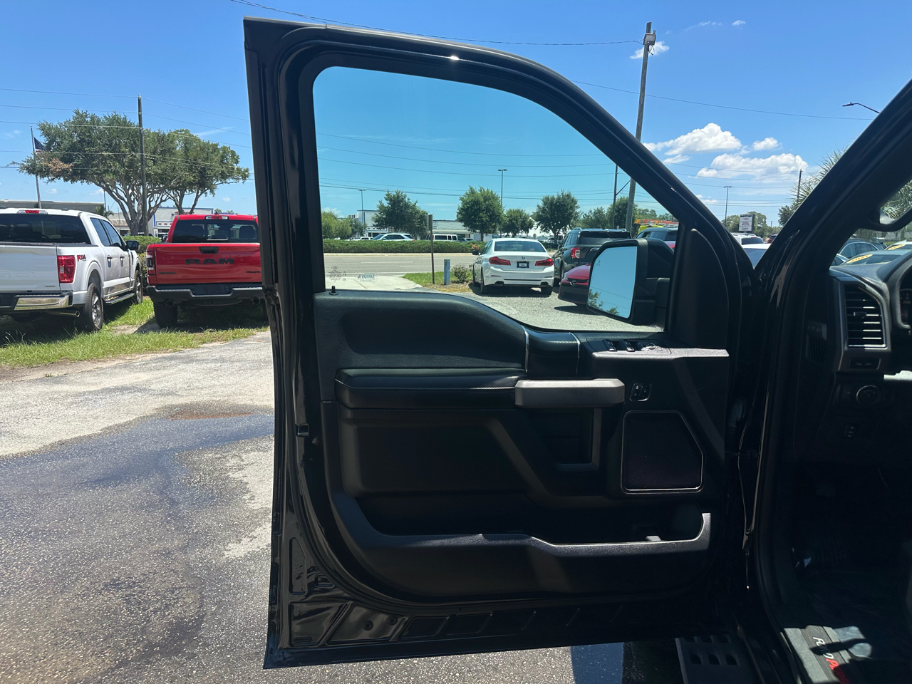 Ford F-150 Raptor 4WD SuperCrew 5.5' Box 2017
