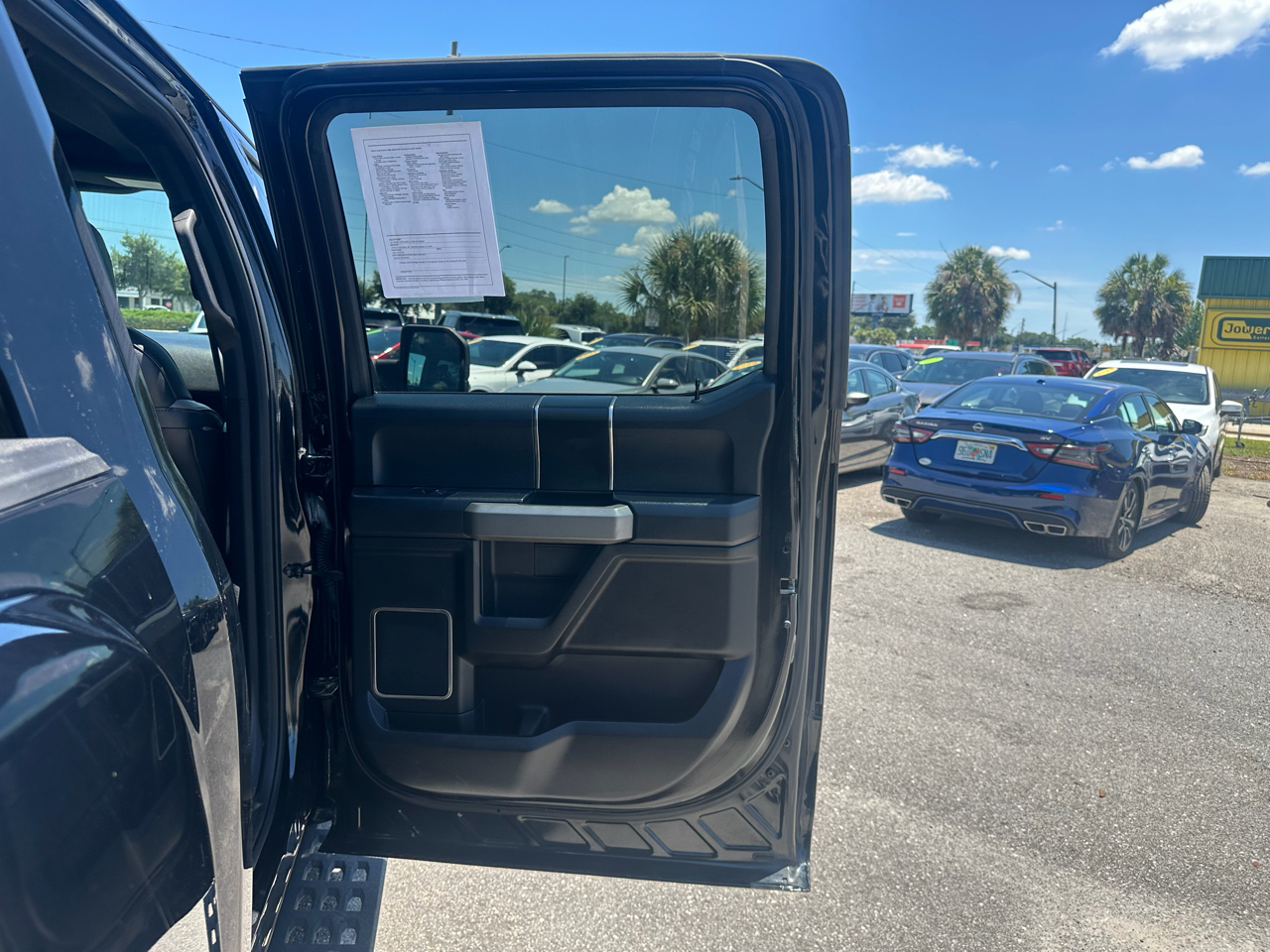 Ford F-150 Raptor 4WD SuperCrew 5.5' Box 2017