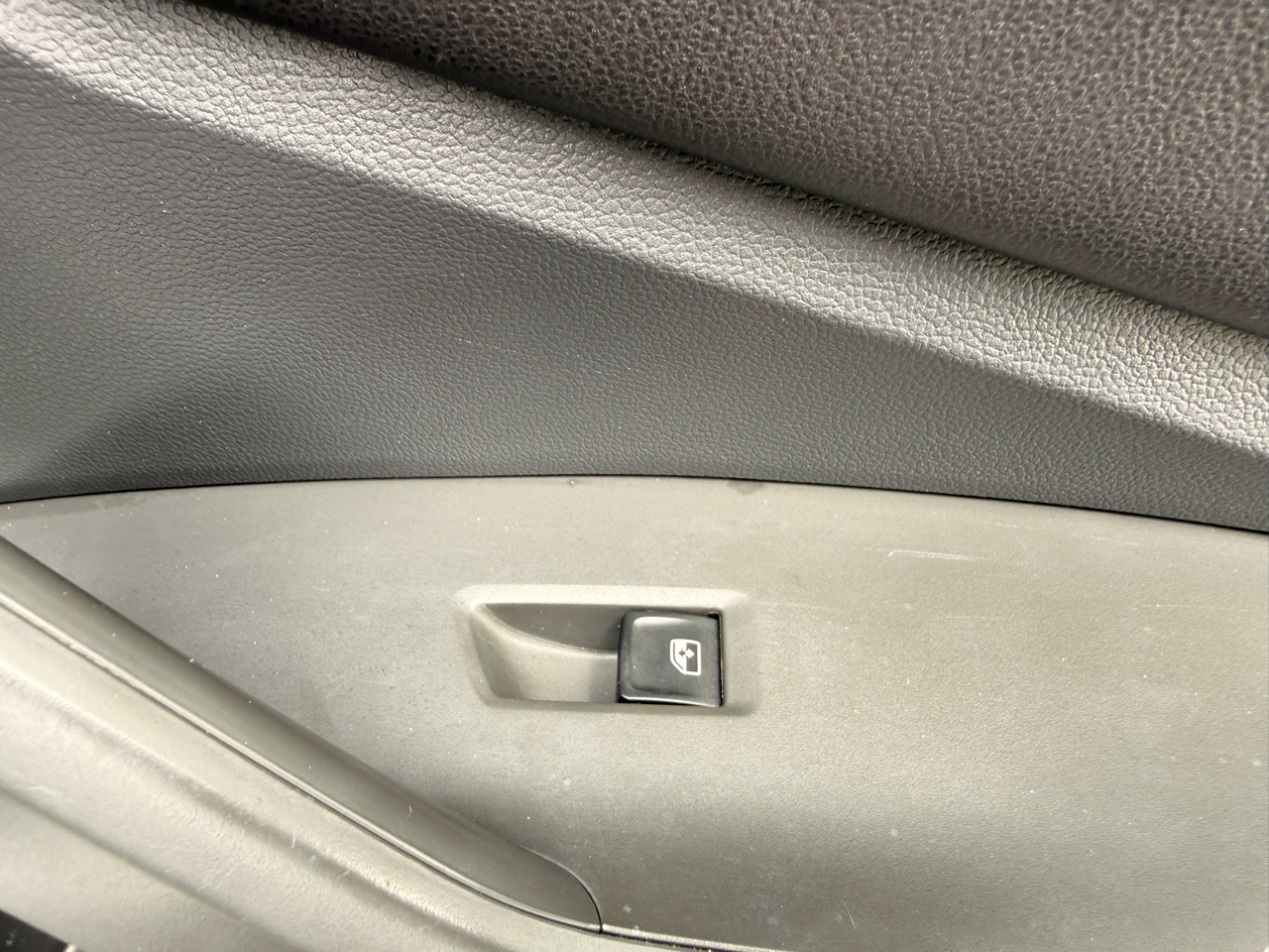 Volkswagen Jetta SE 4D Sedan at 2019