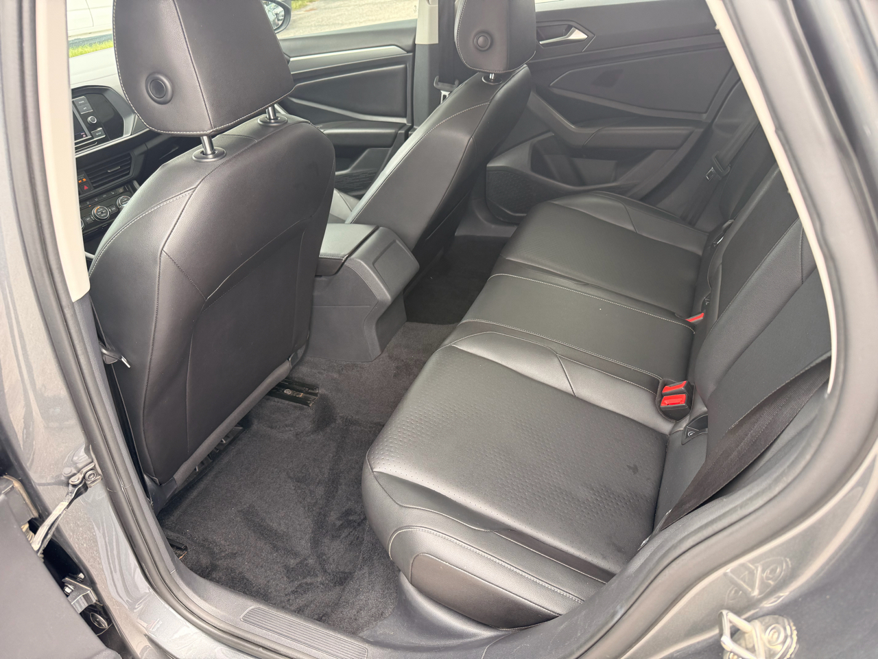 Volkswagen Jetta SE 4D Sedan at 2019
