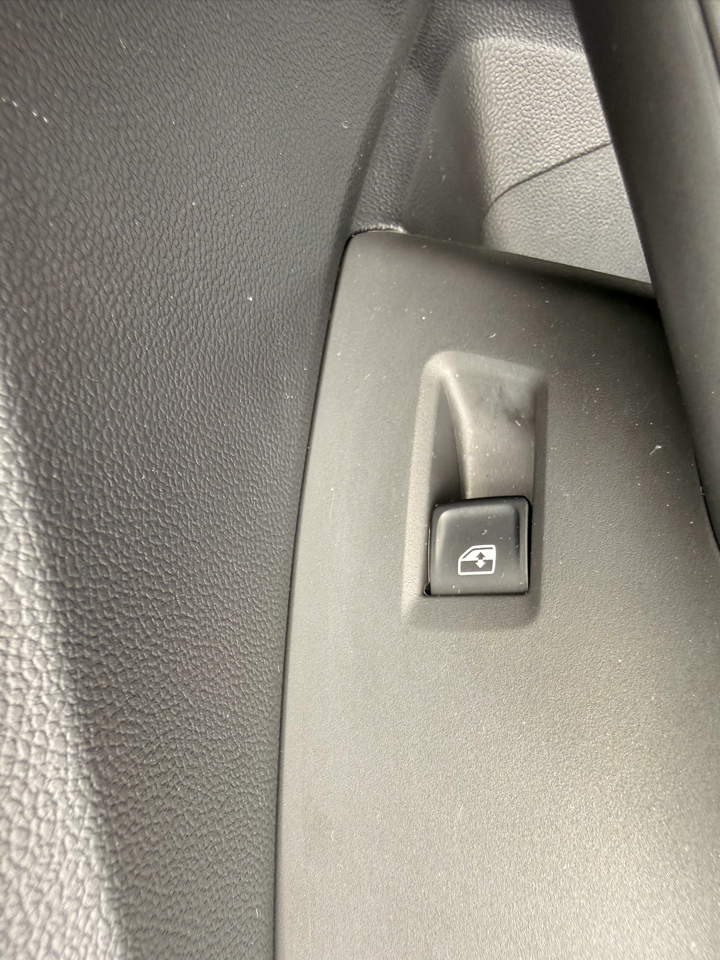 Volkswagen Jetta SE 4D Sedan at 2019