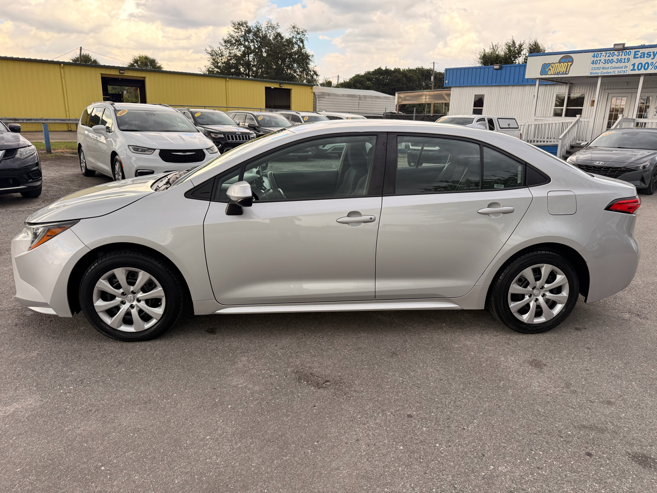 Toyota Corolla LE CVT (Natl) 2022