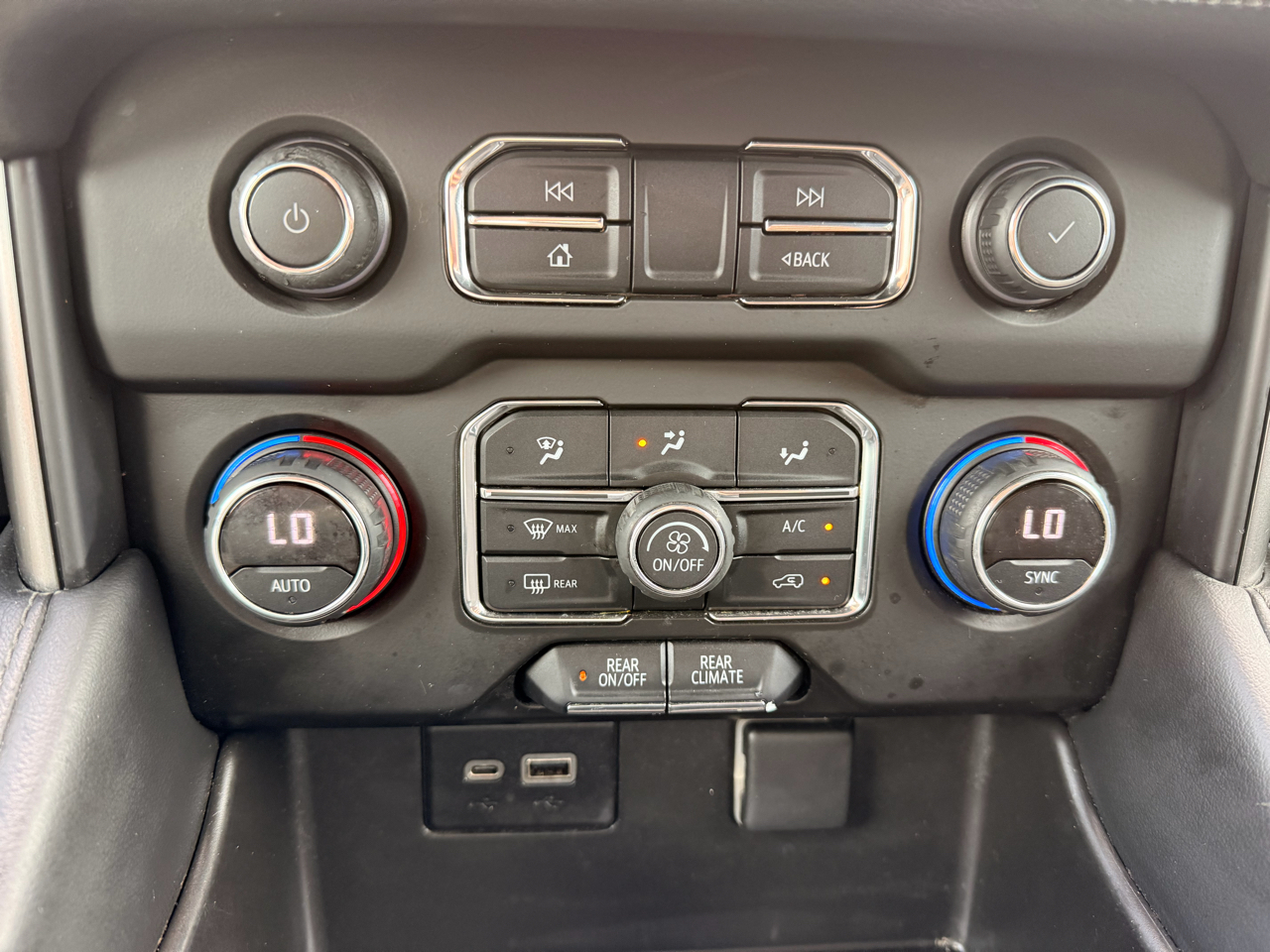 Chevrolet Tahoe 2WD 4dr LS 2021
