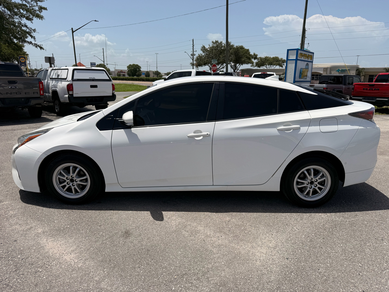 Toyota Prius Three Touring (Natl) 2018