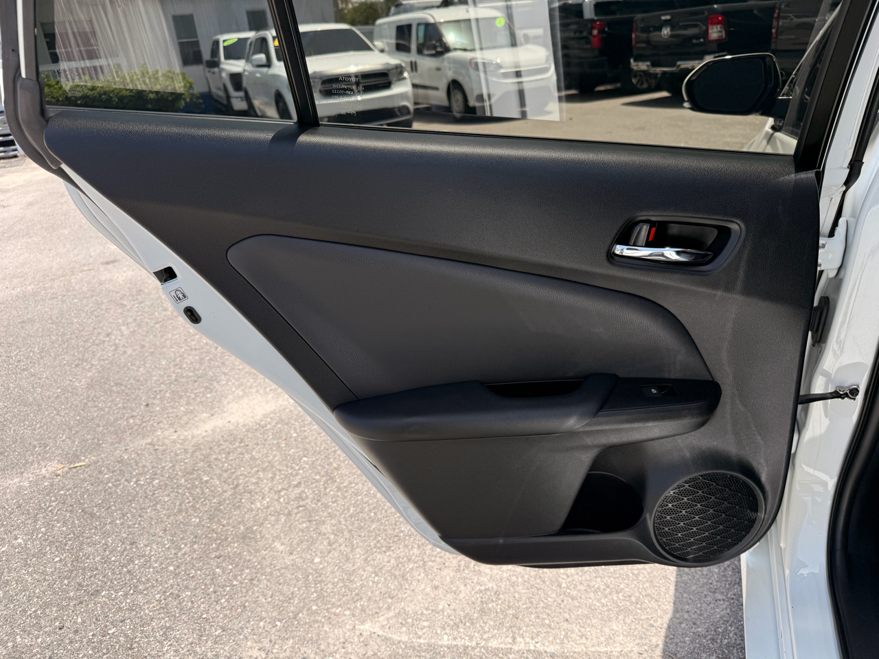 Toyota Prius Three Touring (Natl) 2018