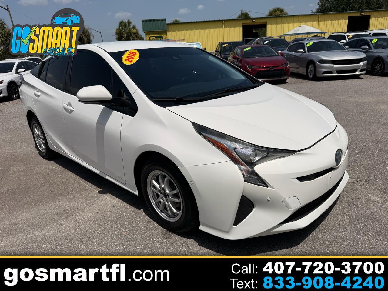 2018 Toyota Prius Three Touring (Natl)