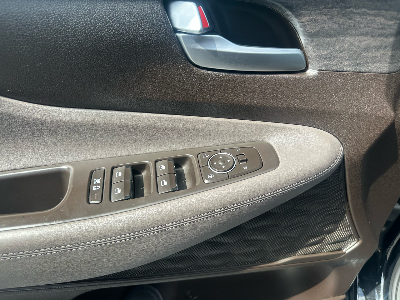 Hyundai Santa Fe SE 2.4L Auto FWD 2019