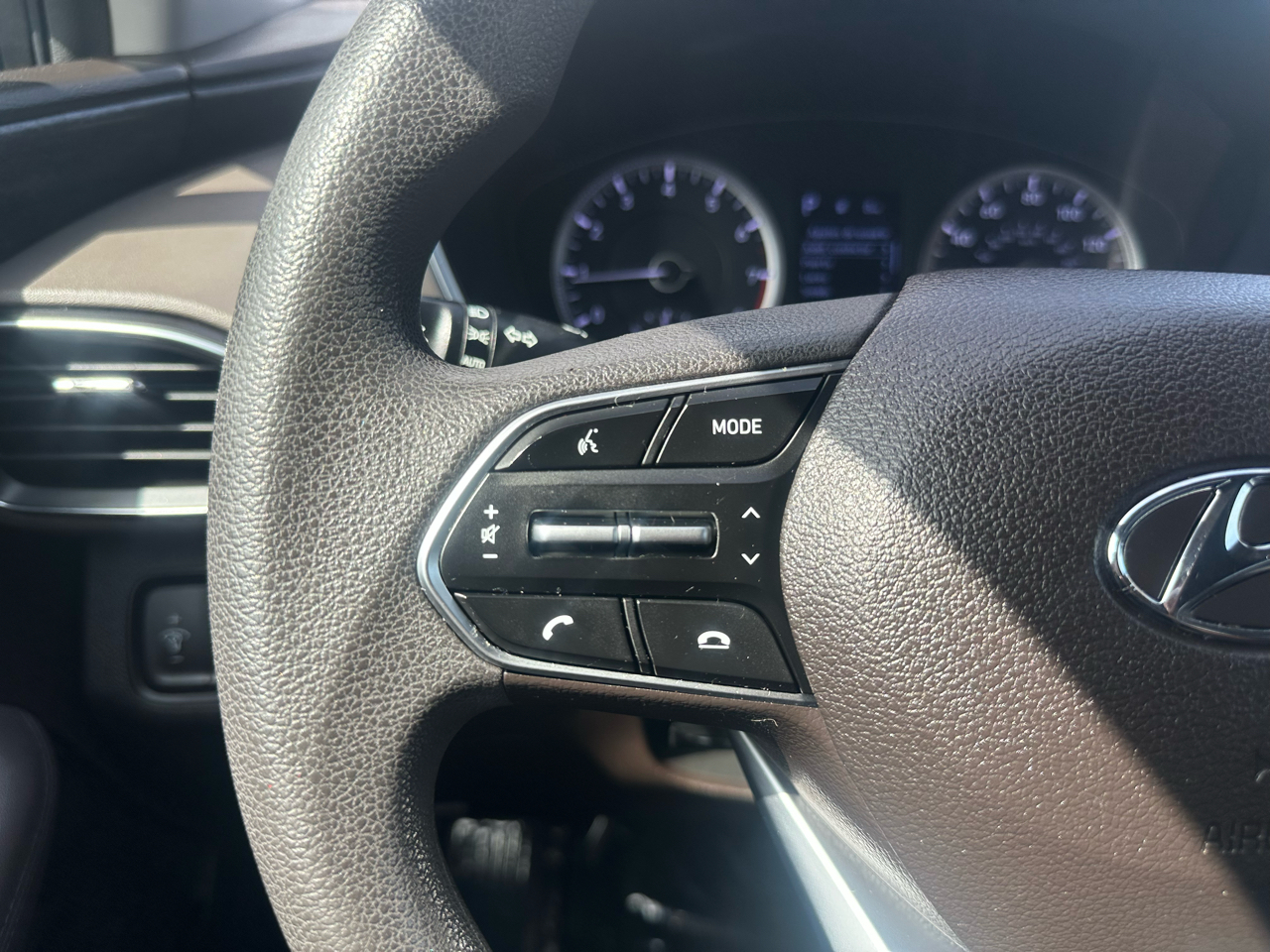Hyundai Santa Fe SE 2.4L Auto FWD 2019