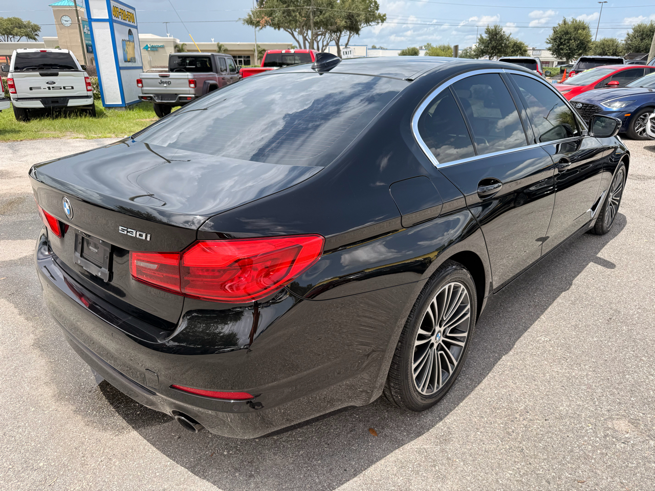 BMW 5 Series 530i Sedan 2019