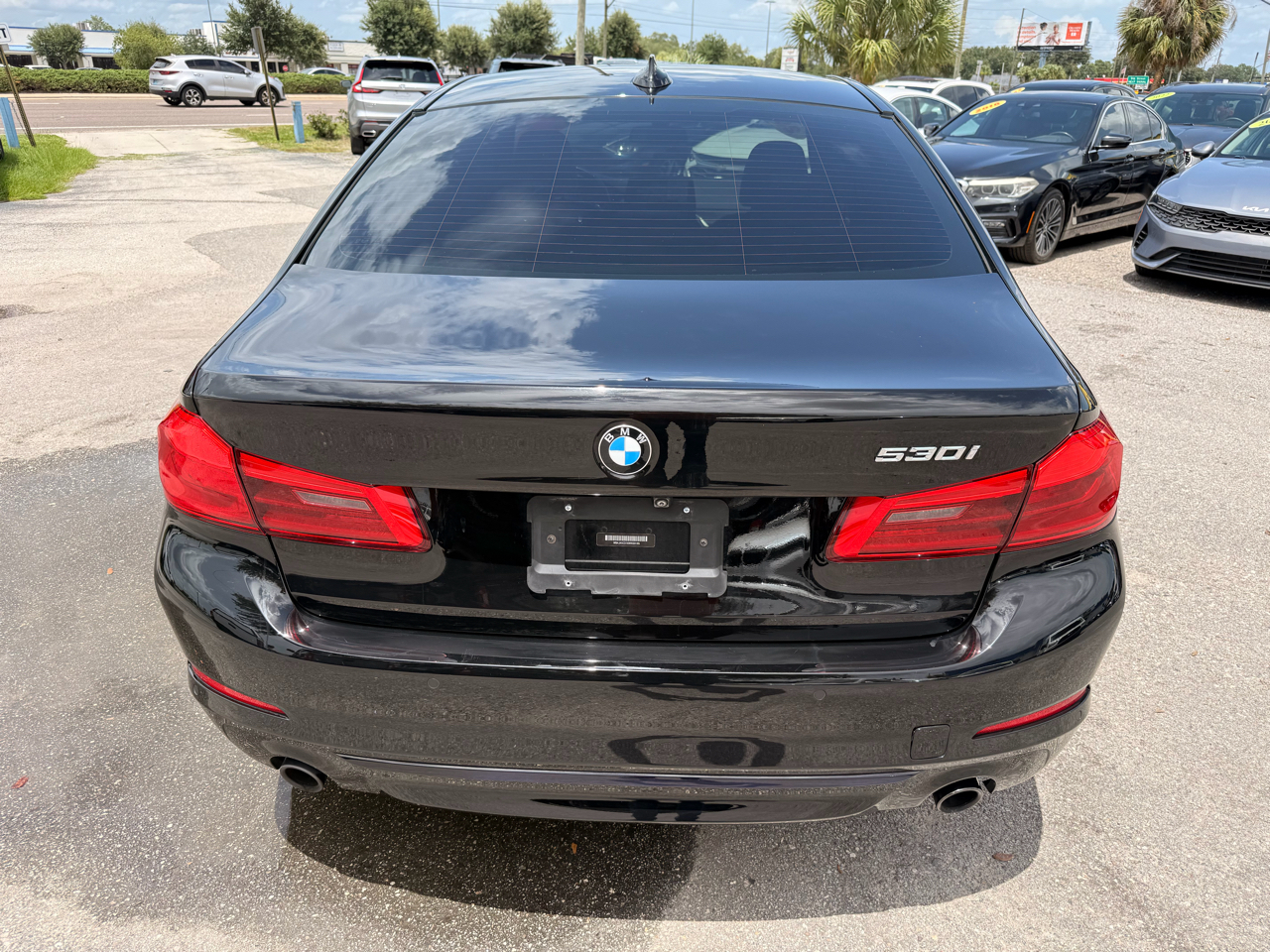 BMW 5 Series 530i Sedan 2019