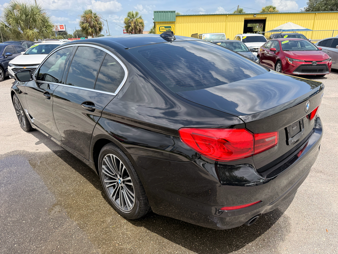 BMW 5 Series 530i Sedan 2019