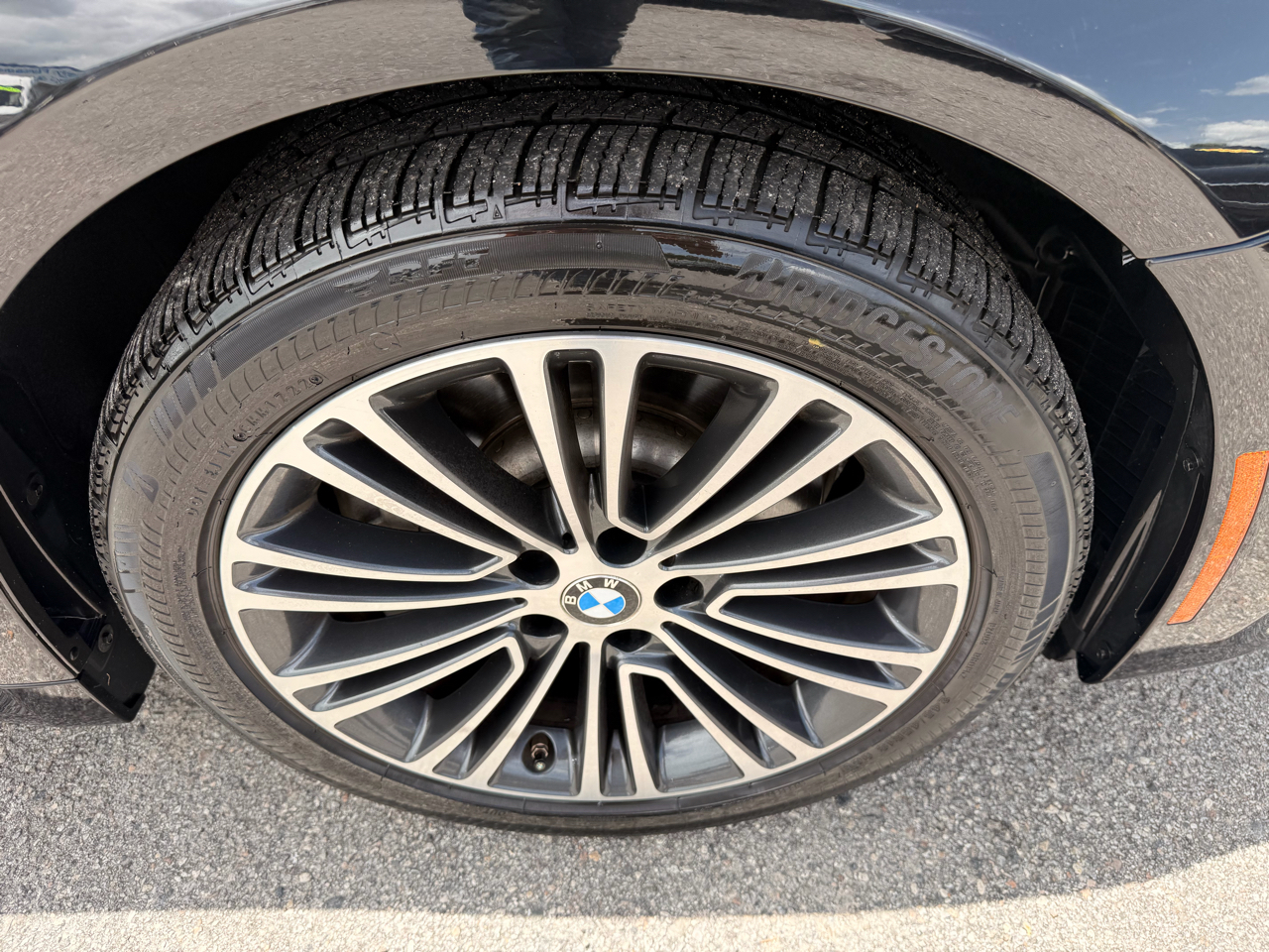 BMW 5 Series 530i Sedan 2019