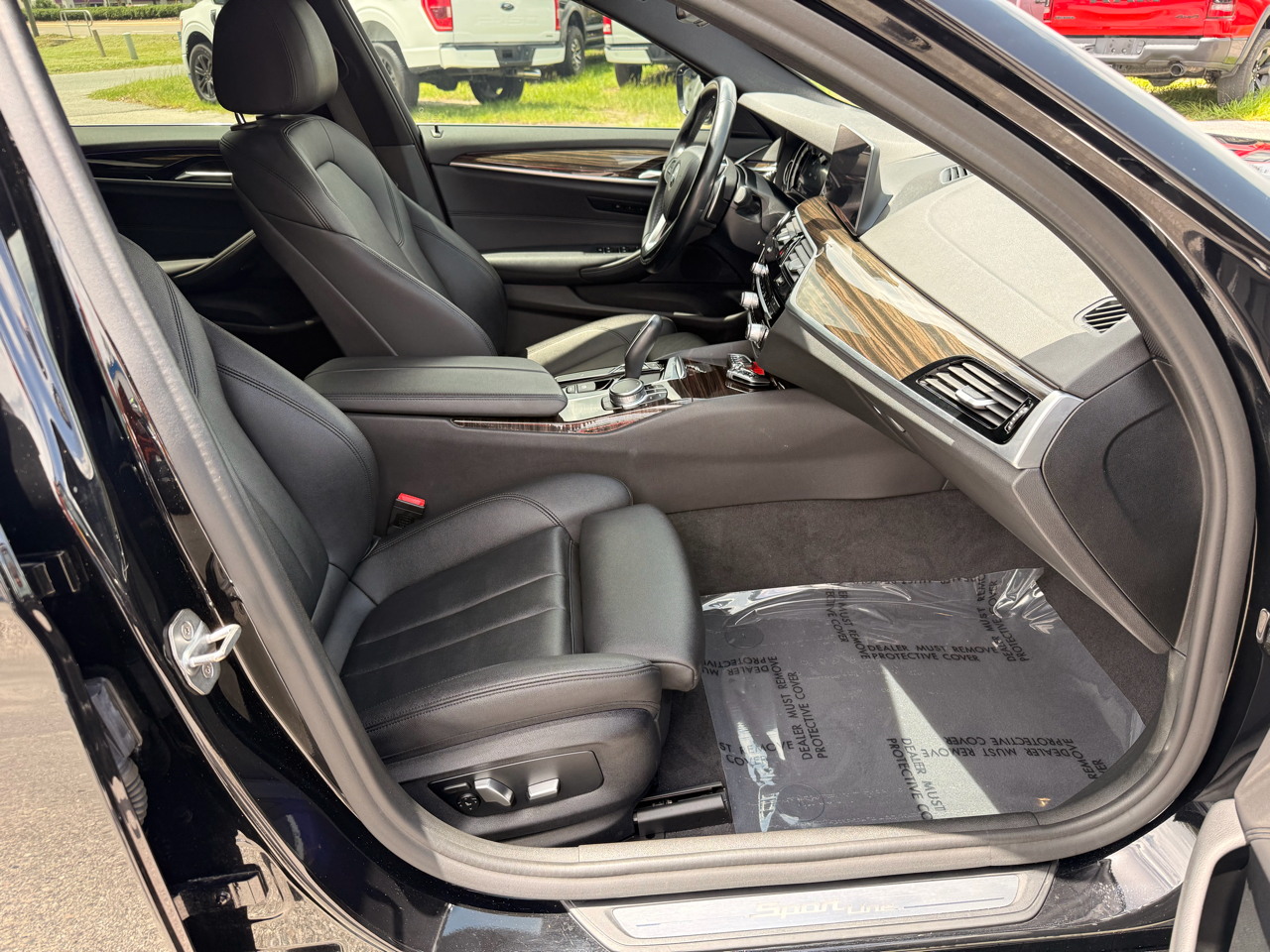 BMW 5 Series 530i Sedan 2019