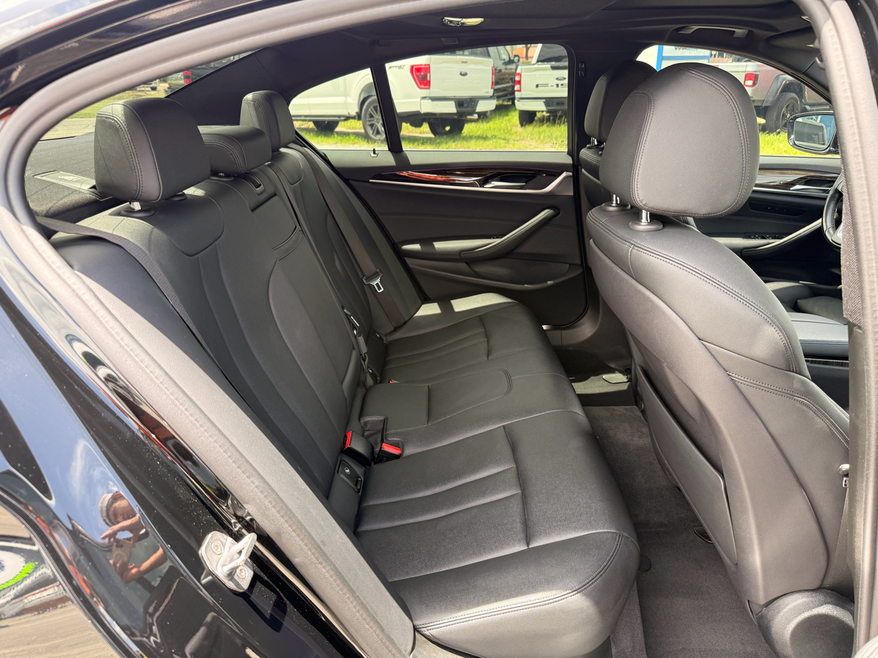 BMW 5 Series 530i Sedan 2019