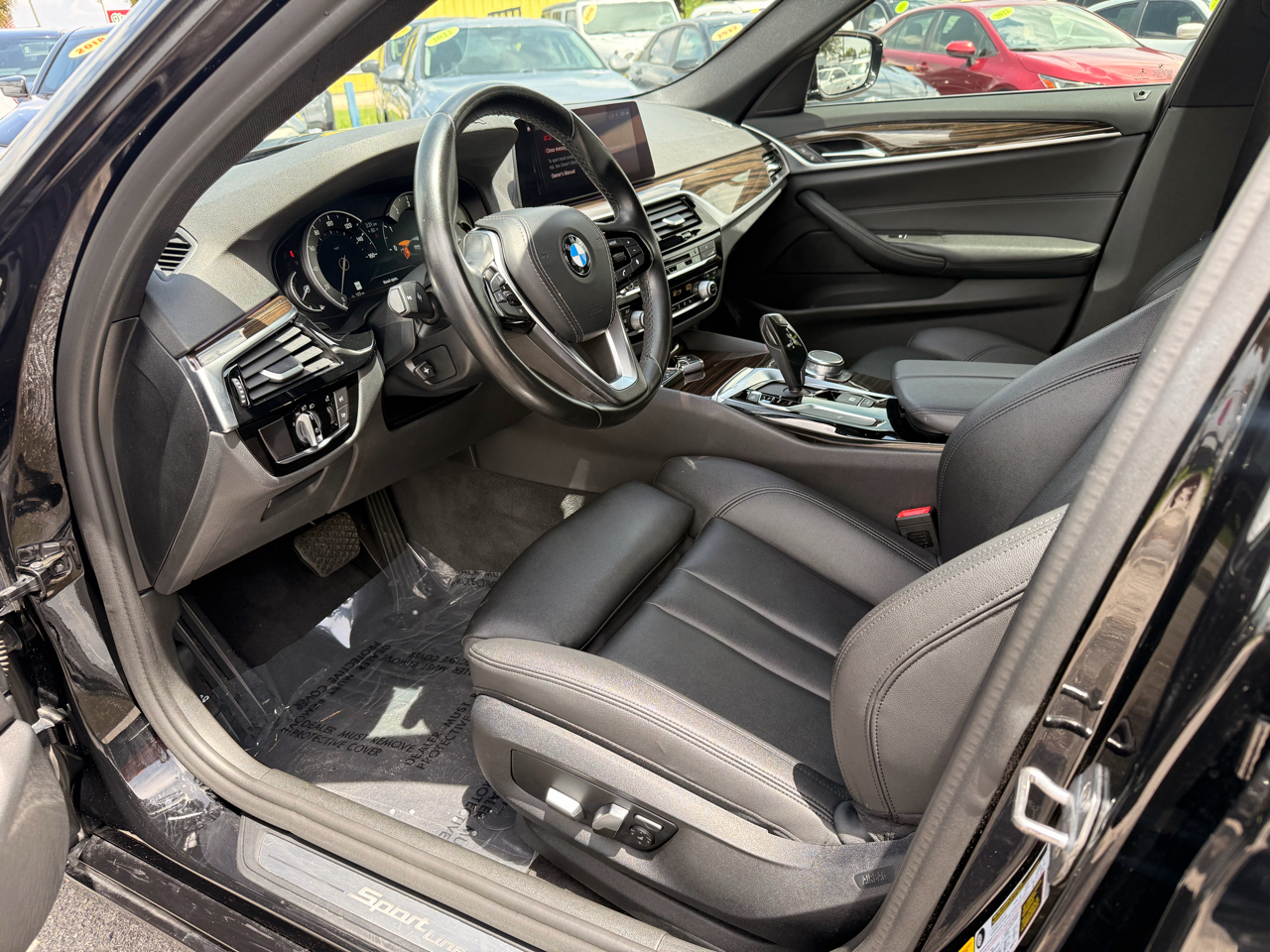 BMW 5 Series 530i Sedan 2019