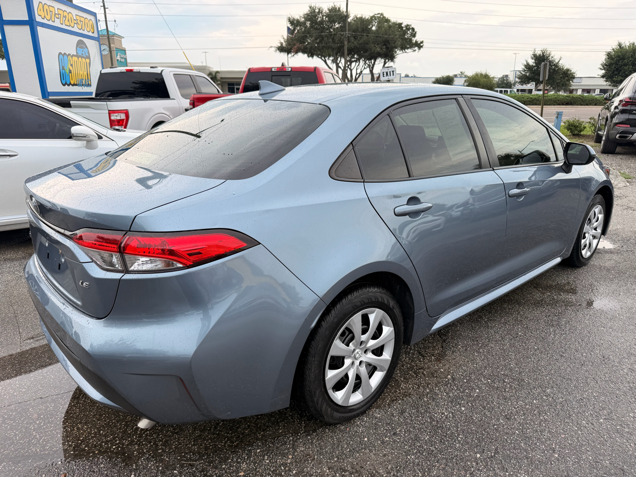 Toyota Corolla LE CVT (Natl) 2022
