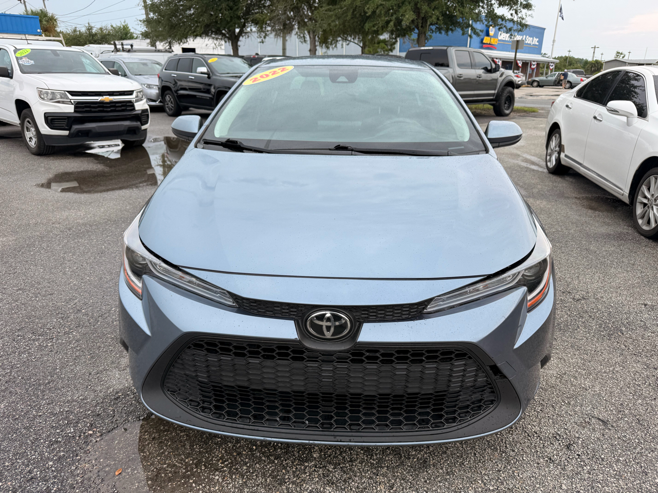 Toyota Corolla LE CVT (Natl) 2022