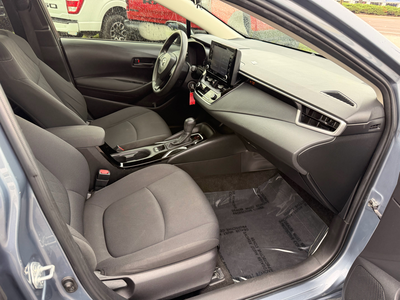 Toyota Corolla LE CVT (Natl) 2022