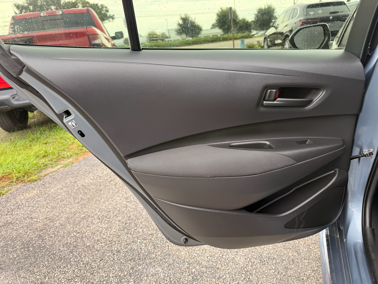 Toyota Corolla LE CVT (Natl) 2022