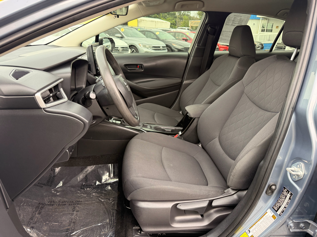Toyota Corolla LE CVT (Natl) 2022