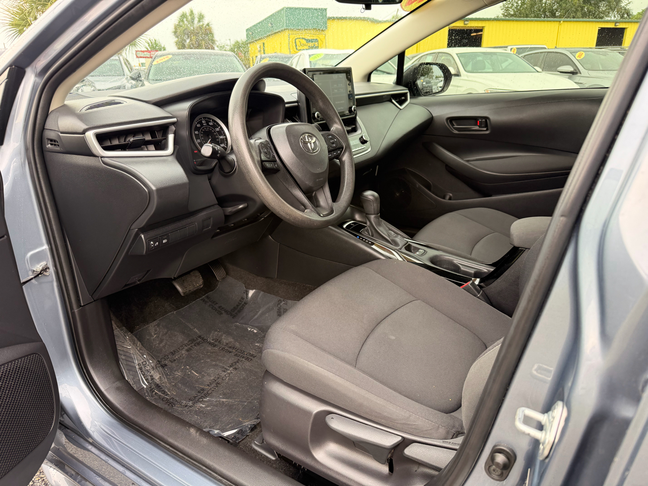 Toyota Corolla LE CVT (Natl) 2022