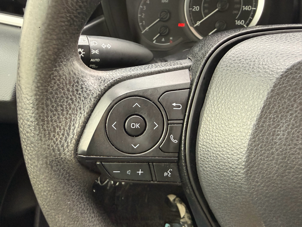 Toyota Corolla LE CVT (Natl) 2022