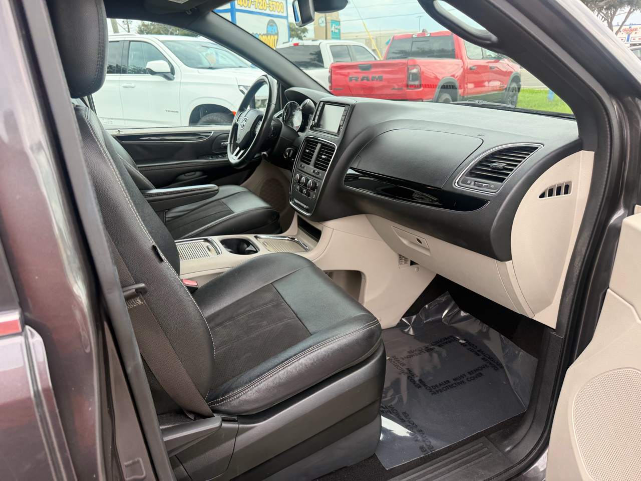Dodge Grand Caravan SXT Wagon 2019