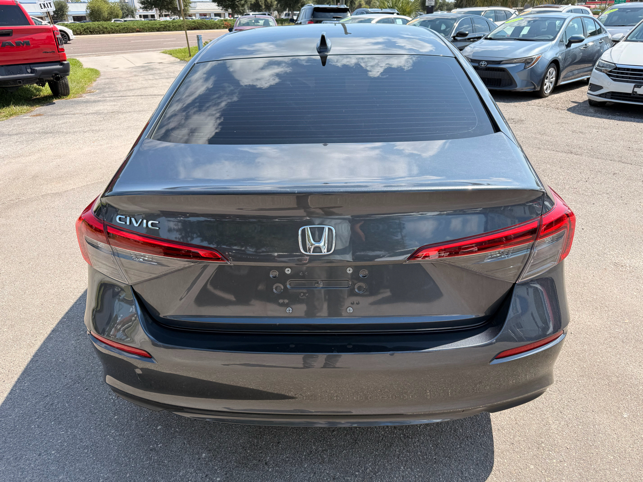 Honda Civic Sedan LX CVT 2024