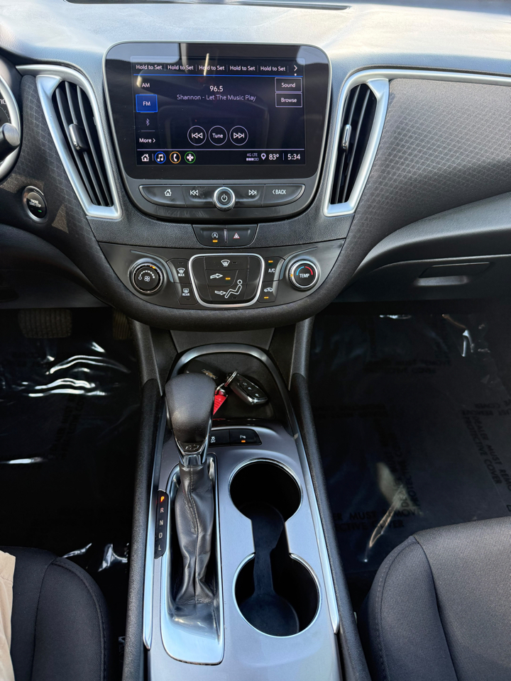 Chevrolet Malibu 4dr Sdn LS w/2FL 2022