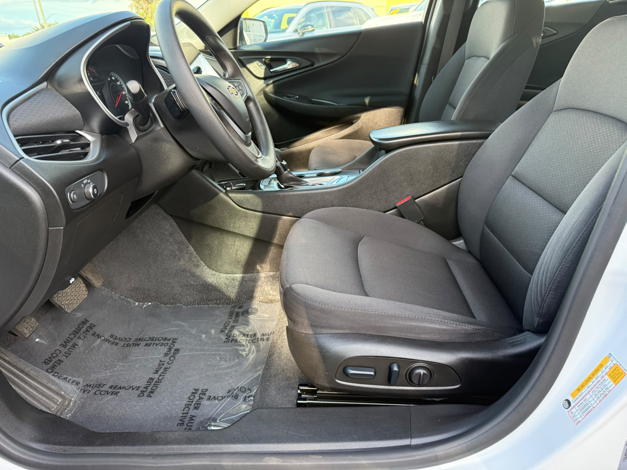 Chevrolet Malibu 4dr Sdn LS w/2FL 2022