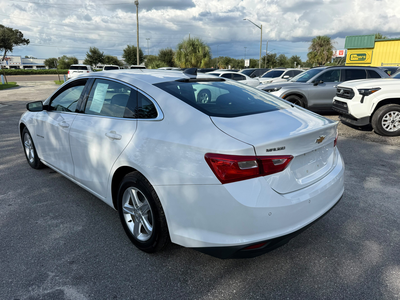 Chevrolet Malibu 4dr Sdn LS w/2FL 2022