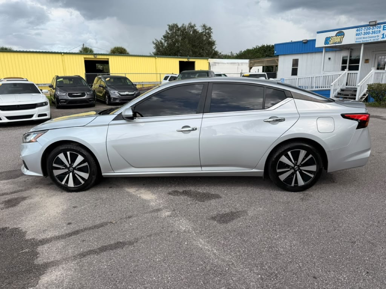 Nissan Altima 2.5 SV Sedan 2022