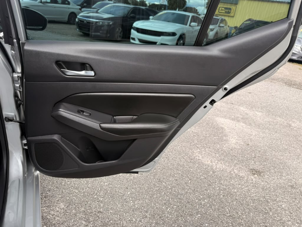Nissan Altima 2.5 SV Sedan 2022