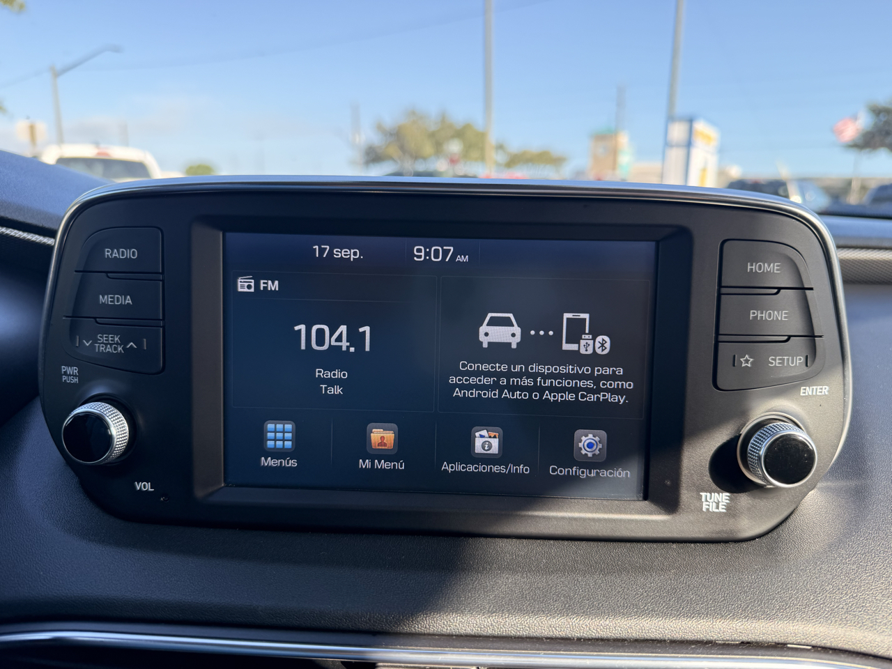 Hyundai Santa Fe SE 2.4L Auto FWD 2020