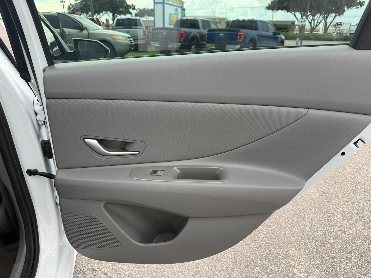 Hyundai Elantra SEL IVT *Ltd Avail* 2021