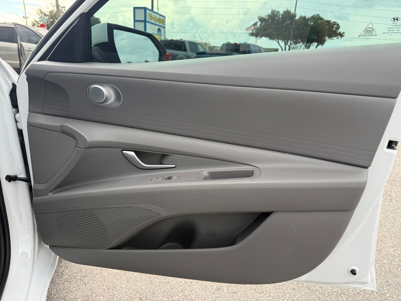 Hyundai Elantra SEL IVT *Ltd Avail* 2021