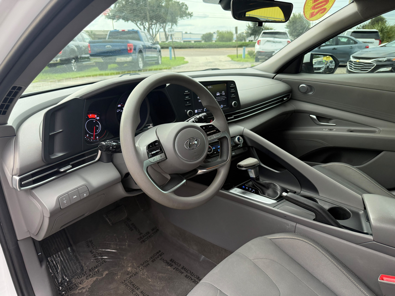 Hyundai Elantra SEL IVT *Ltd Avail* 2021