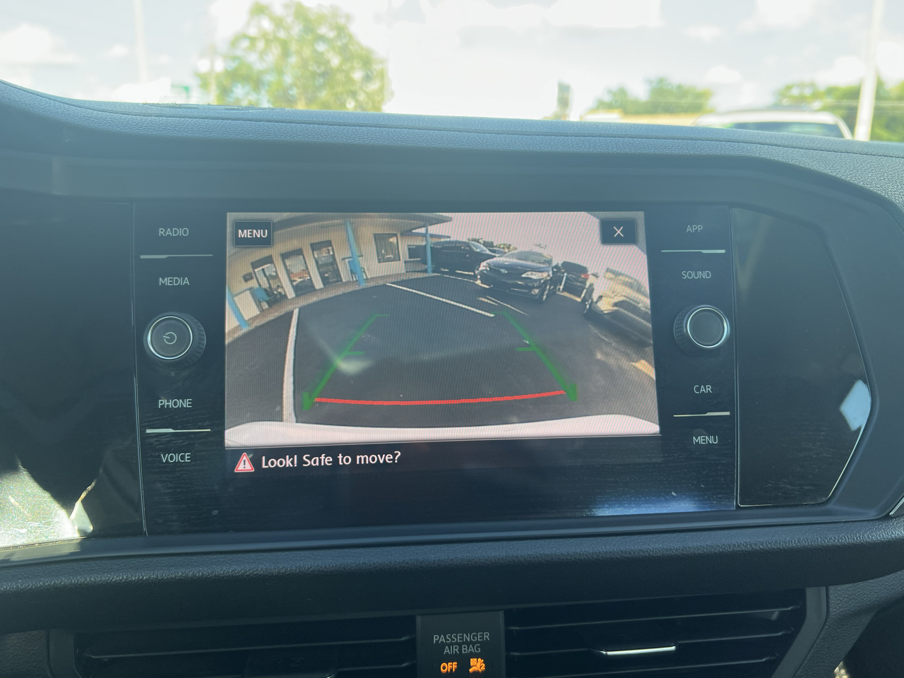 Volkswagen Jetta SEL Auto w/SULEV 2019