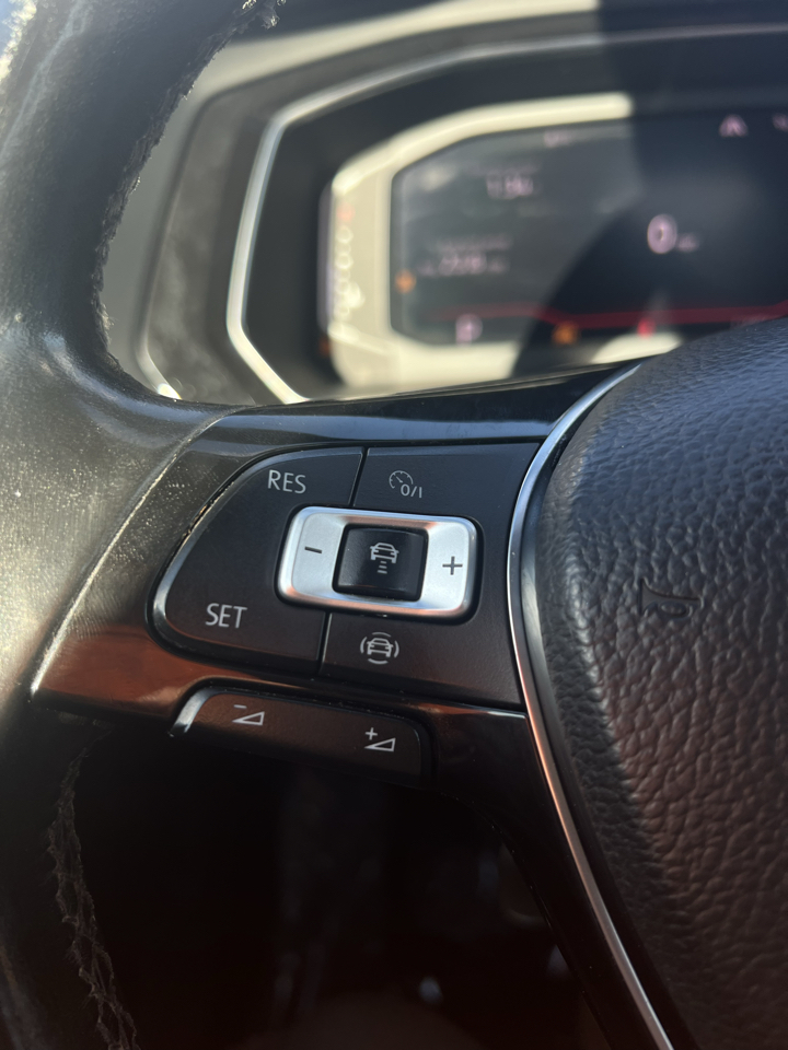 Volkswagen Jetta SEL Auto w/SULEV 2019