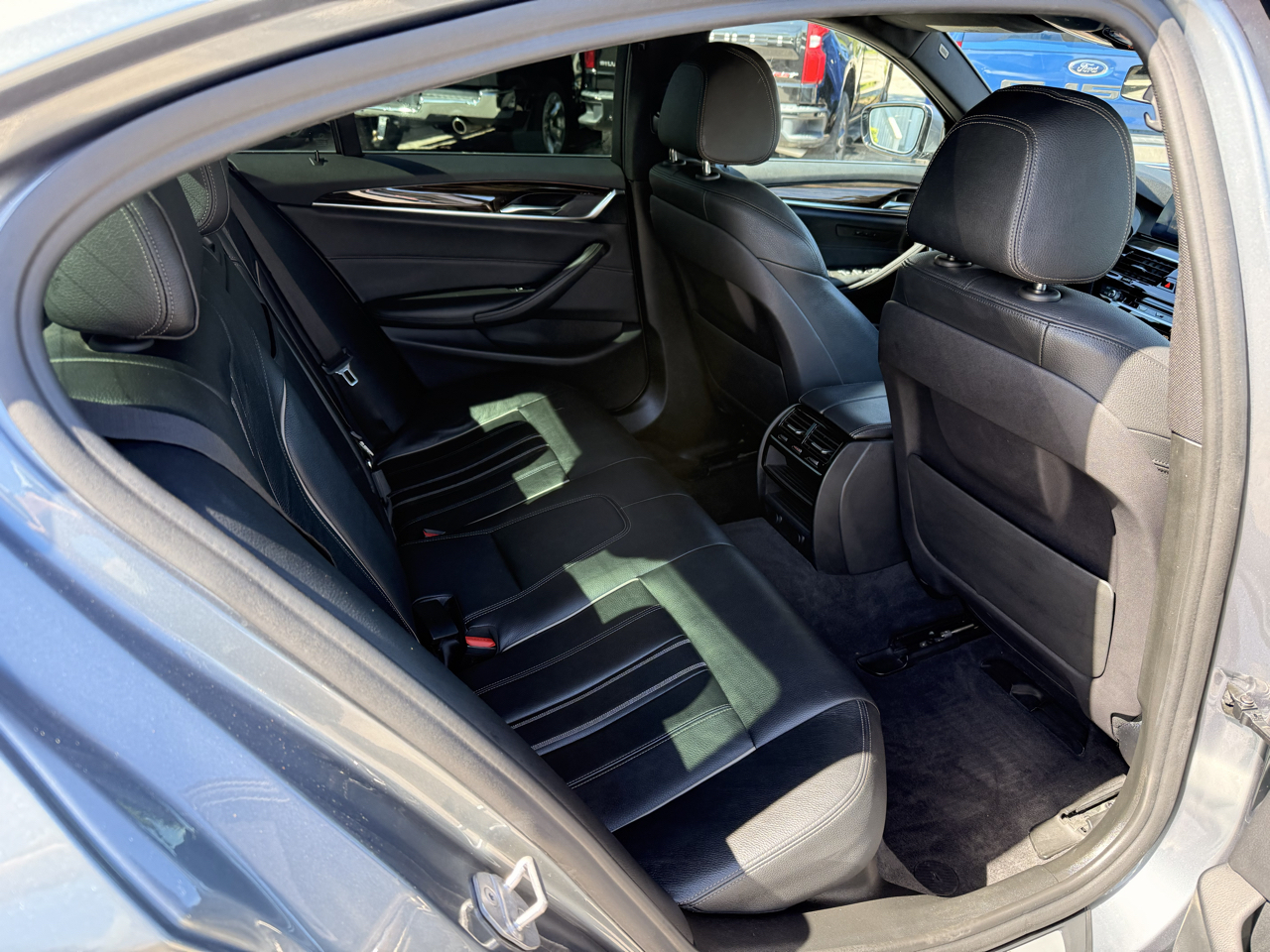 BMW 5 Series 4dr Sdn 530i RWD 2018