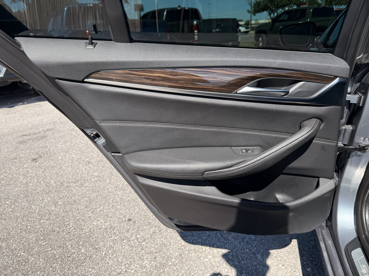 BMW 5 Series 4dr Sdn 530i RWD 2018