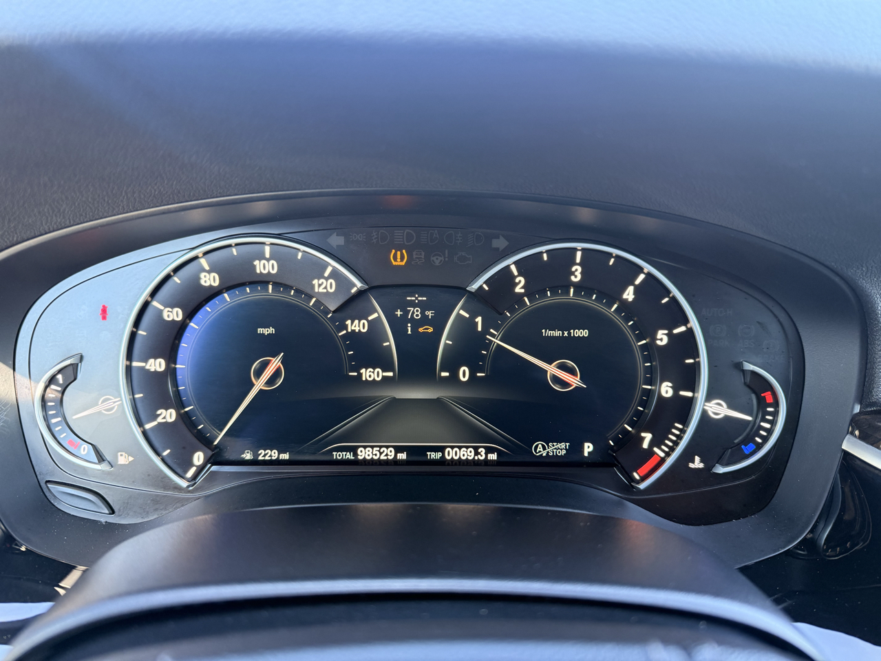 BMW 5 Series 4dr Sdn 530i RWD 2018