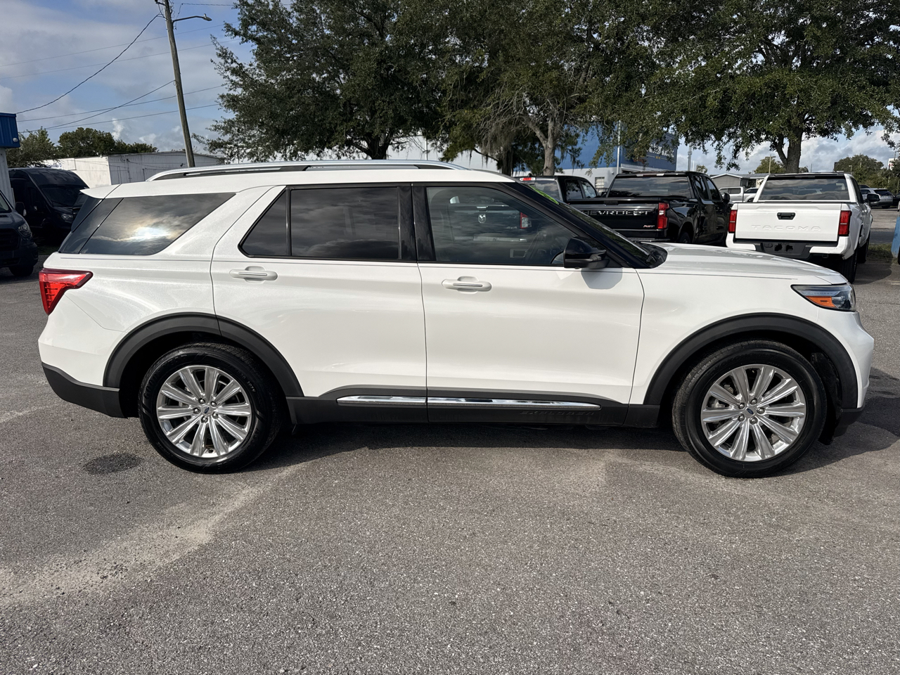 Ford Explorer Limited RWD 2020